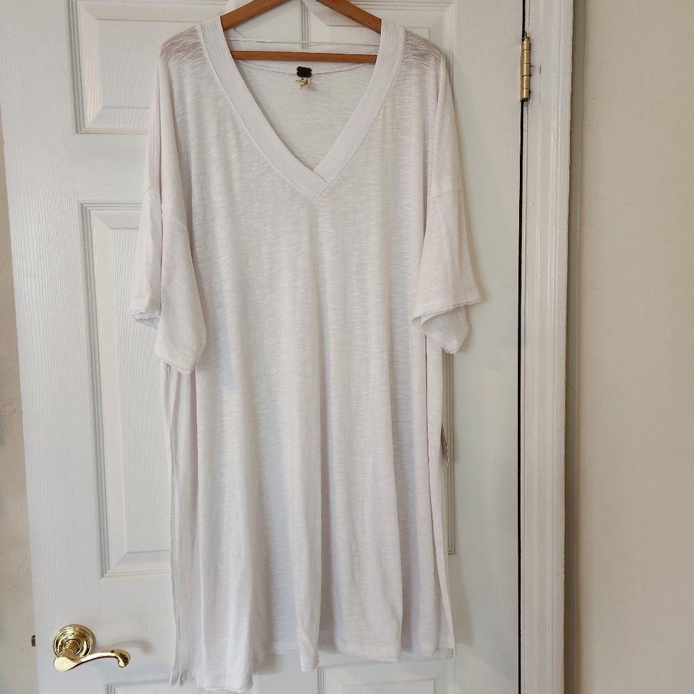 We The Free White Oversized T